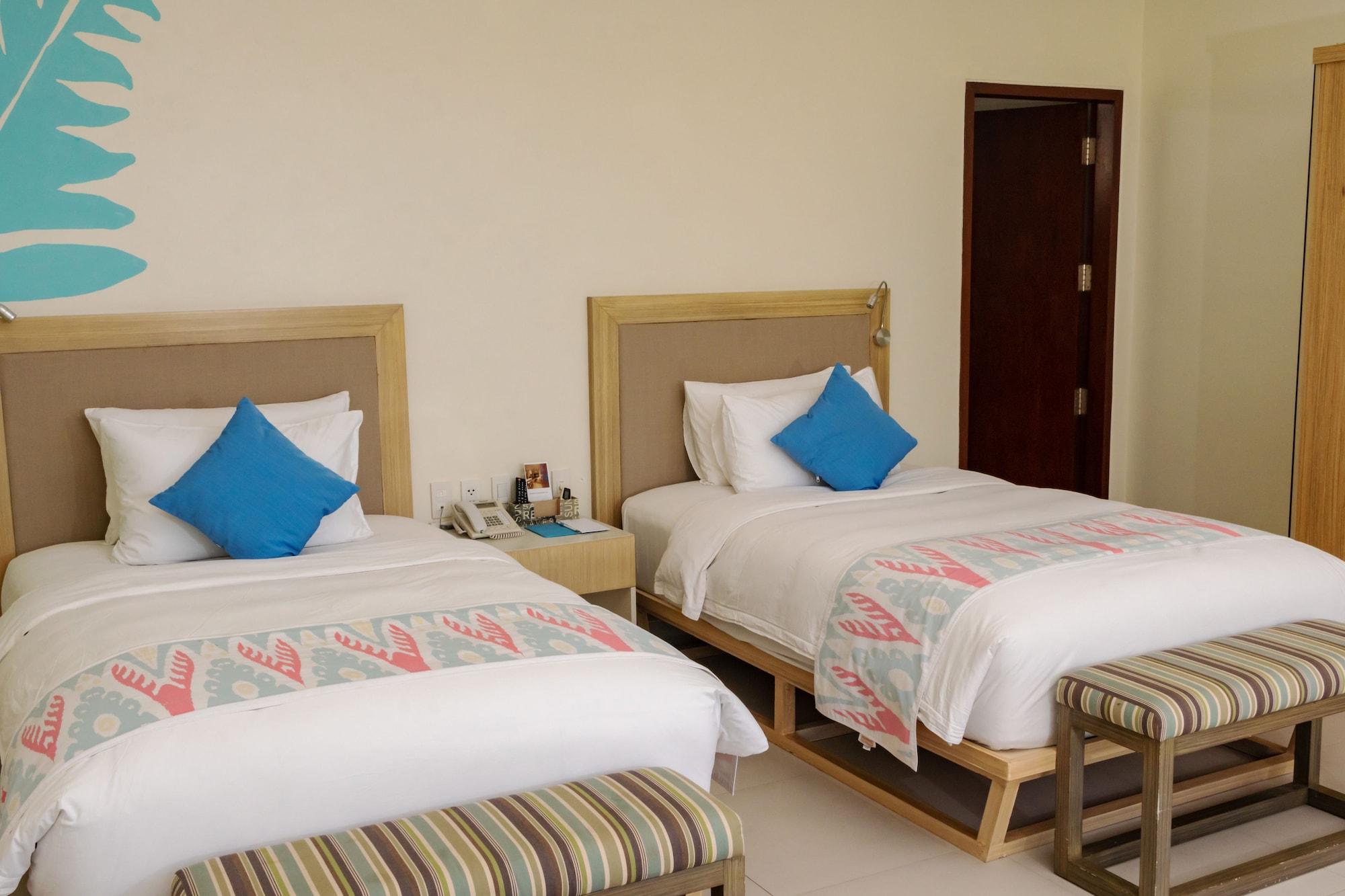 Costa Pacifica Resort Балер Екстериор снимка