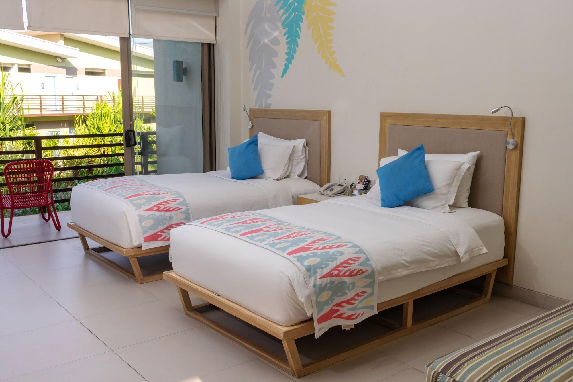 Costa Pacifica Resort Балер Екстериор снимка