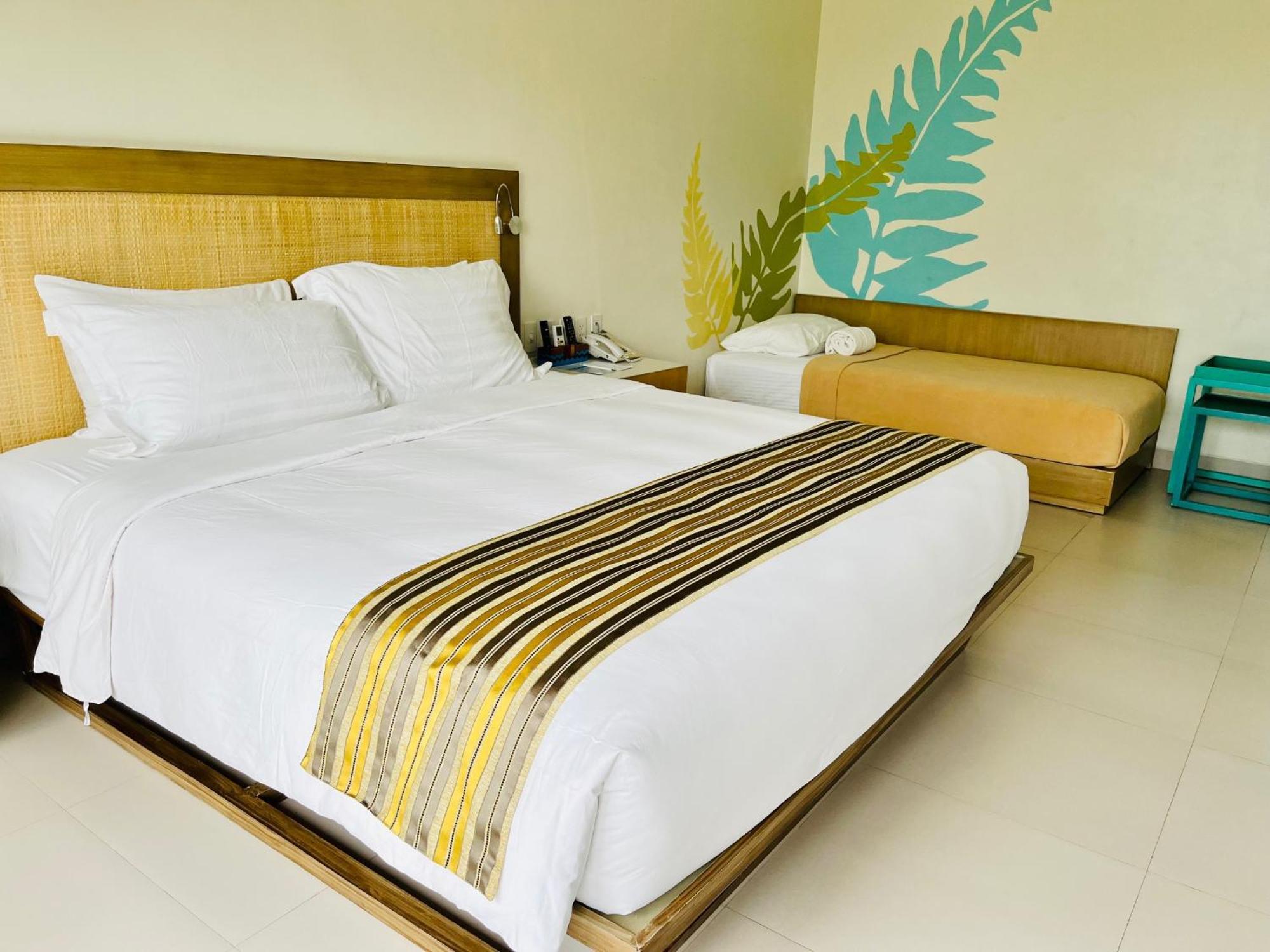 Costa Pacifica Resort Балер Екстериор снимка